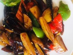 -关东小磨东北菜(上海长风大悦城店)