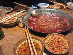 -萍姐火锅·公路夜市(武汉首店)