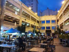 -海口骑楼小吃街