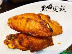 串串鸡中翅-黑白电视长沙小吃(美林M·LIVE天地东座店)
