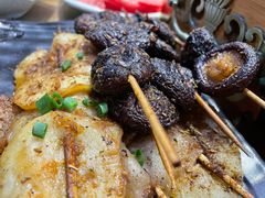 烤香菇-小院烤肉(公园南路店)