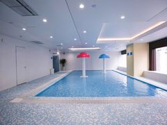 -爱睿思儿童早教亲子游泳(万象城店)