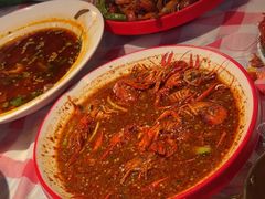 -川流不息·地道川菜·小龙虾(新松江路店)