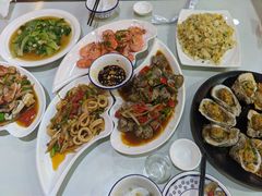 -覃记海鲜美食餐厅