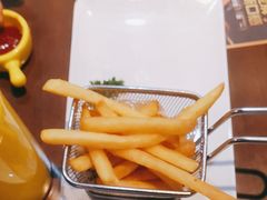 -豪客来牛排(空港华联店)