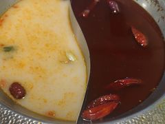 -麻田会 ·鲜活现烹·牛蛙火锅(珠江新城维家思广场店)
