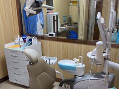 -爱牙联合口腔(门诊报销 海云庵店)