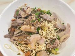 -阿阳牛腩腌面店