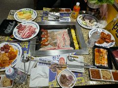 -阿亲家·韩式无限烤肉(春熙路店)