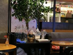 -查特花园美食广场(西单大悦城店)