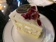 玫瑰荔枝戚风芝士-PETIT PARIS 小巴黎(花园道店)