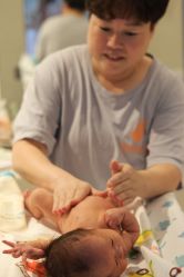 -玥奢国际母婴护理中心(滨江宝龙店)