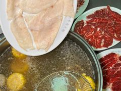 -官塘陈记鱼生·潮汕砂锅粥·牛肉火锅(潮枫路总店)