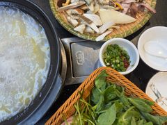 -草墩罗非鱼庄•野生菌•腊排骨(七星街上段店)