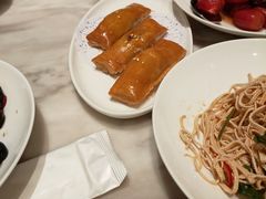 蜜汁叉烧酥-香港百合居(LCM置汇旭辉广场店)