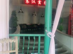 -沪小胖小龙虾(淮海中路旗舰店)