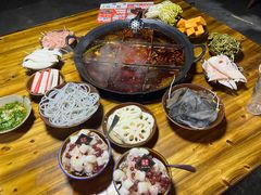 -正南齊北重庆老火锅(光华村直营店)