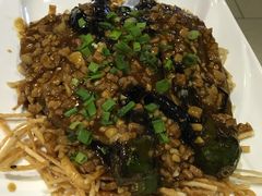 -闫府私房菜·百年鲁菜(恒隆店)