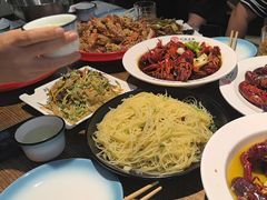 -叶派龙虾•招牌香辣蟹·海鲜(中海国际店)