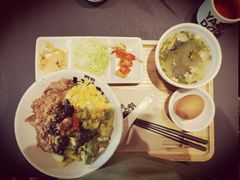 -熊吞·大碗丼烧肉饭(西市场嘉华店)