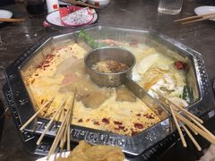 -佬土鹅肠火锅(解放路店)