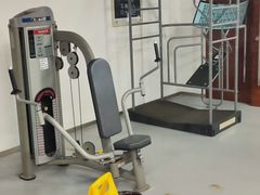 -美格菲健身(外滩店)