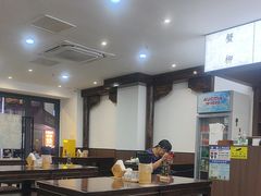 -蟹上黄·蟹黄面·江南糖水(人民广场店)