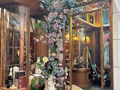 -秘密旅行Bonjour(黑金冠 江南西店)