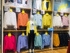 -优衣库(上海虹口龙之梦店)