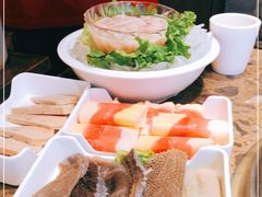 冰球鹅肠-小龙坎老火锅(北京三里屯店)