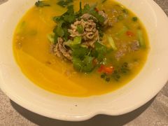 酸汤肥牛-新南华大酒店(广中店)