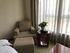 -浙商世贸玉龙酒店