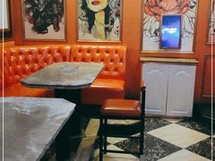 -圣地雅歌KTV(市府广场店)