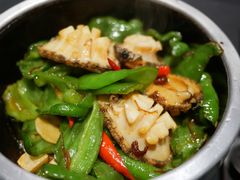 螺丝辣椒炒鲍鱼-鲁采LU STYLE(新天地店)