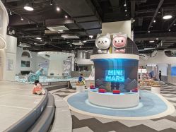 -MINI MARS KIDS CLUB亲子家庭中心(长宁天山店)