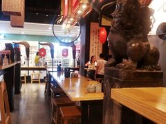大堂-白七爷原汤捞面（大宅门）(泰盛广场金牌店)