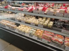 -红宝石·鲜奶小方·海派西点房(南丹店)