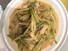-有喜胶东小馆(太申祥和店)