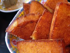 炸窝头沾臭豆腐-芦月轩羊蝎子(北蜂窝店)