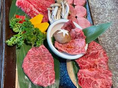 -炼火烤肉店