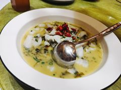 美味酸菜鱼-尚一汤 广东炖汤(金桥国际店)
