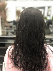-愉己冥想·护发专门店