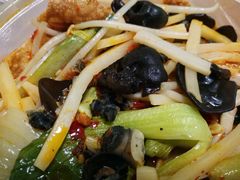 螺丝肉汤粉-红鼻子桂林米粉(金唐新光界店)