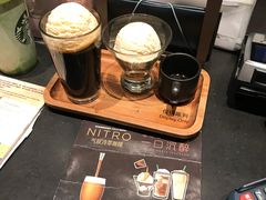 -星巴克臻选(杭州万象城店)
