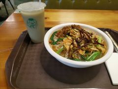 -水平有限螺蛳粉(宏达大厦店)