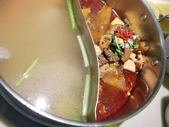 -左庭右院鲜牛肉火锅(浦江欢乐颂店)