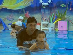 -澳优国际亲子游泳早教俱乐部(人和天地店)