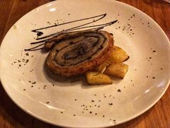 慢烤猪五花肉-La Tavernetta(Bar à Vin)(乌鲁木齐路店)