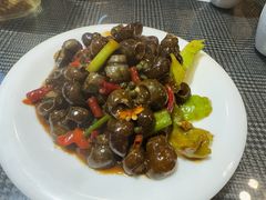 -南京金牛湖巨碗鱼头