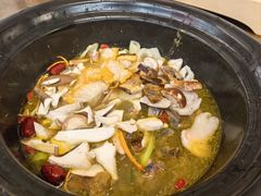 -菌乡缘·野生菌蒸汽鱼火锅(江边夜市店)